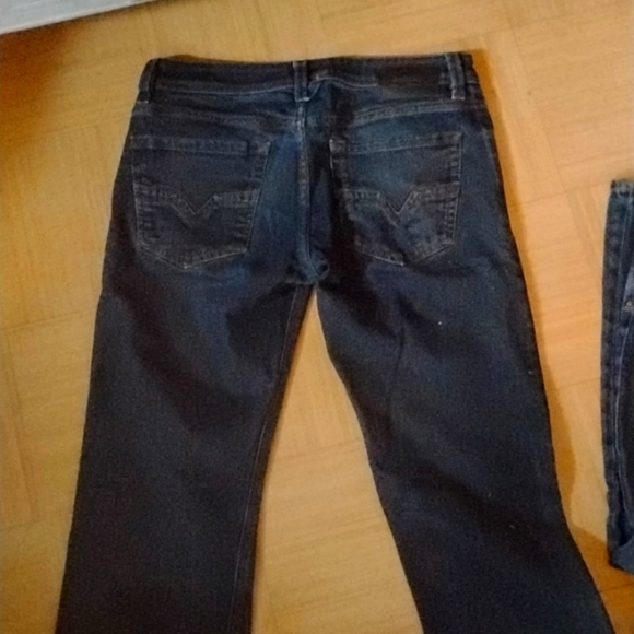 2 pairs of Diesel industry (Blue) jeans. - Picture 2 of 4